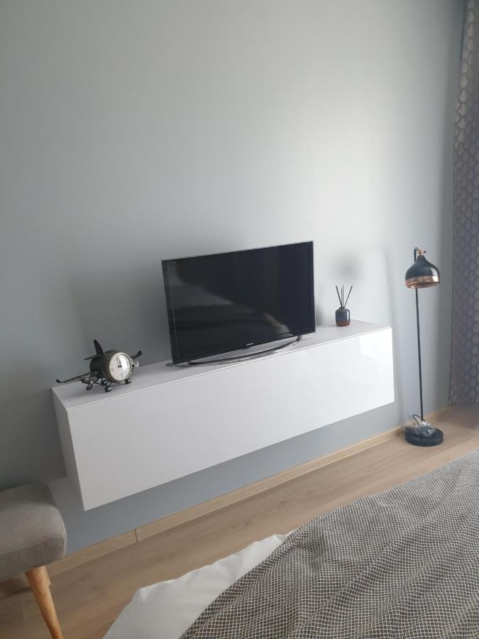 Qualis Apartament Braşov Buitenkant foto